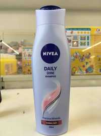 NIVEA - Daily shine shampoo