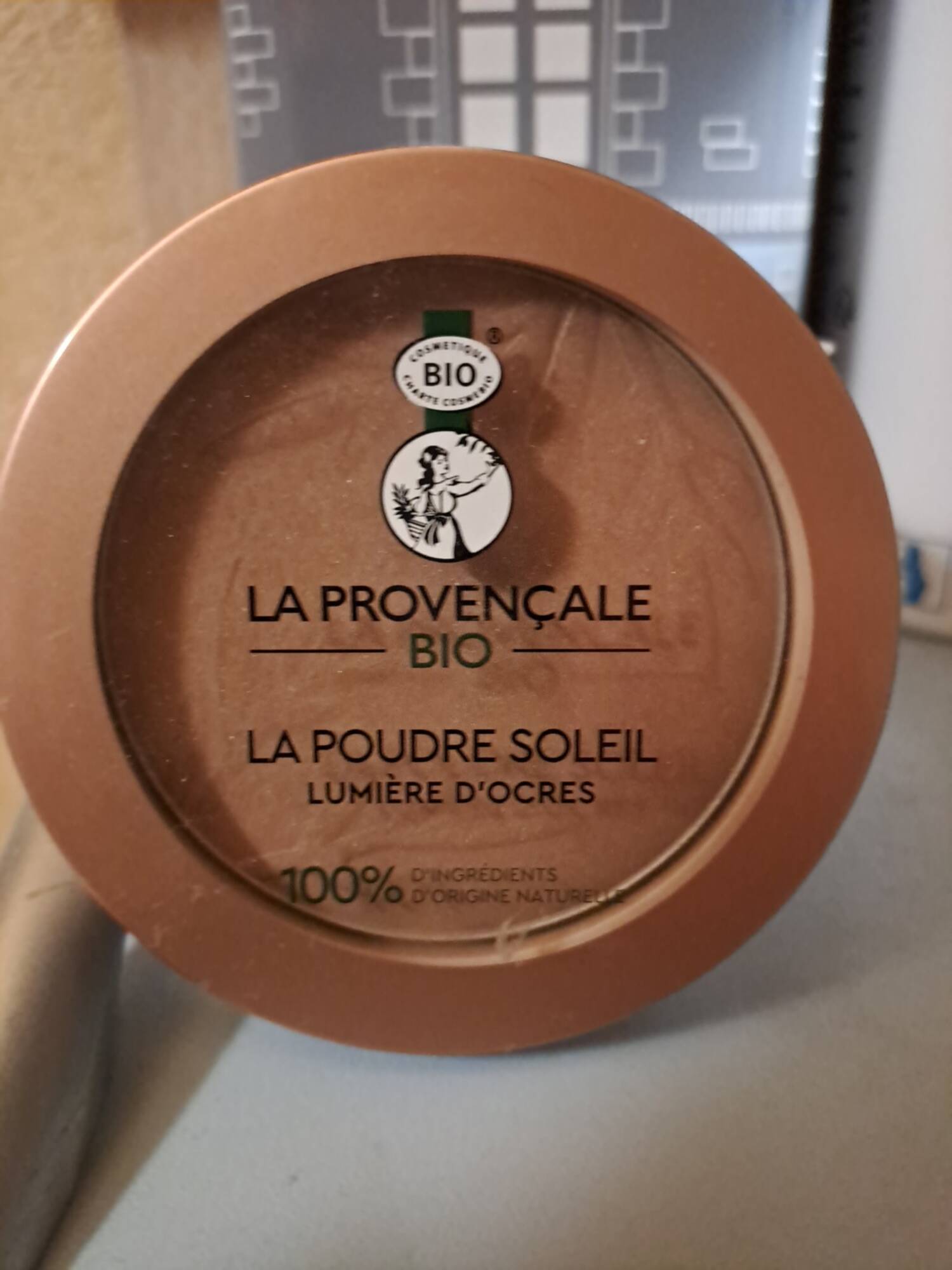 La Poudre de Teint Lumière d'Ocres - La Provençale