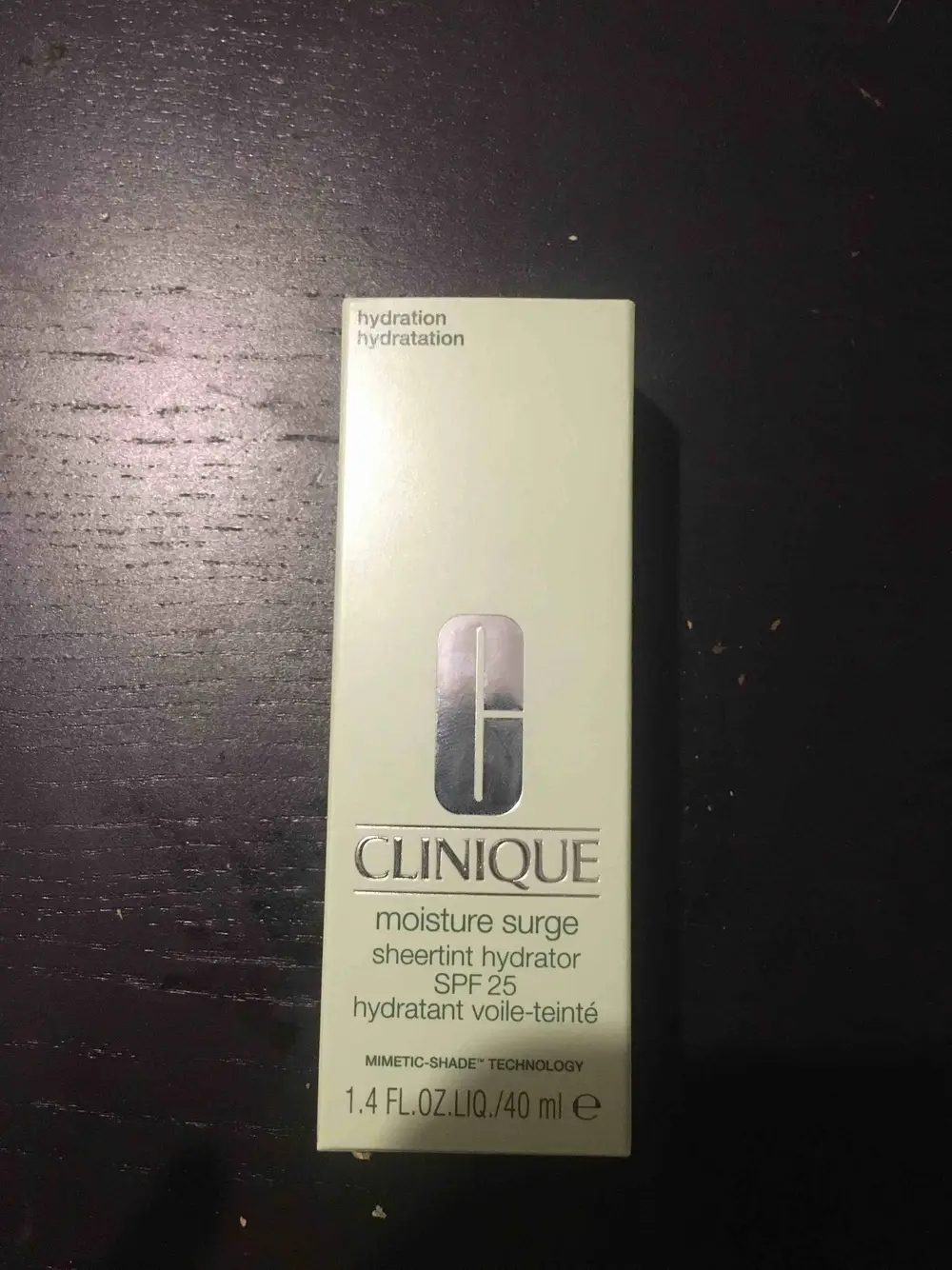 CLINIQUE - Hydratant voile-teinté SPF 25