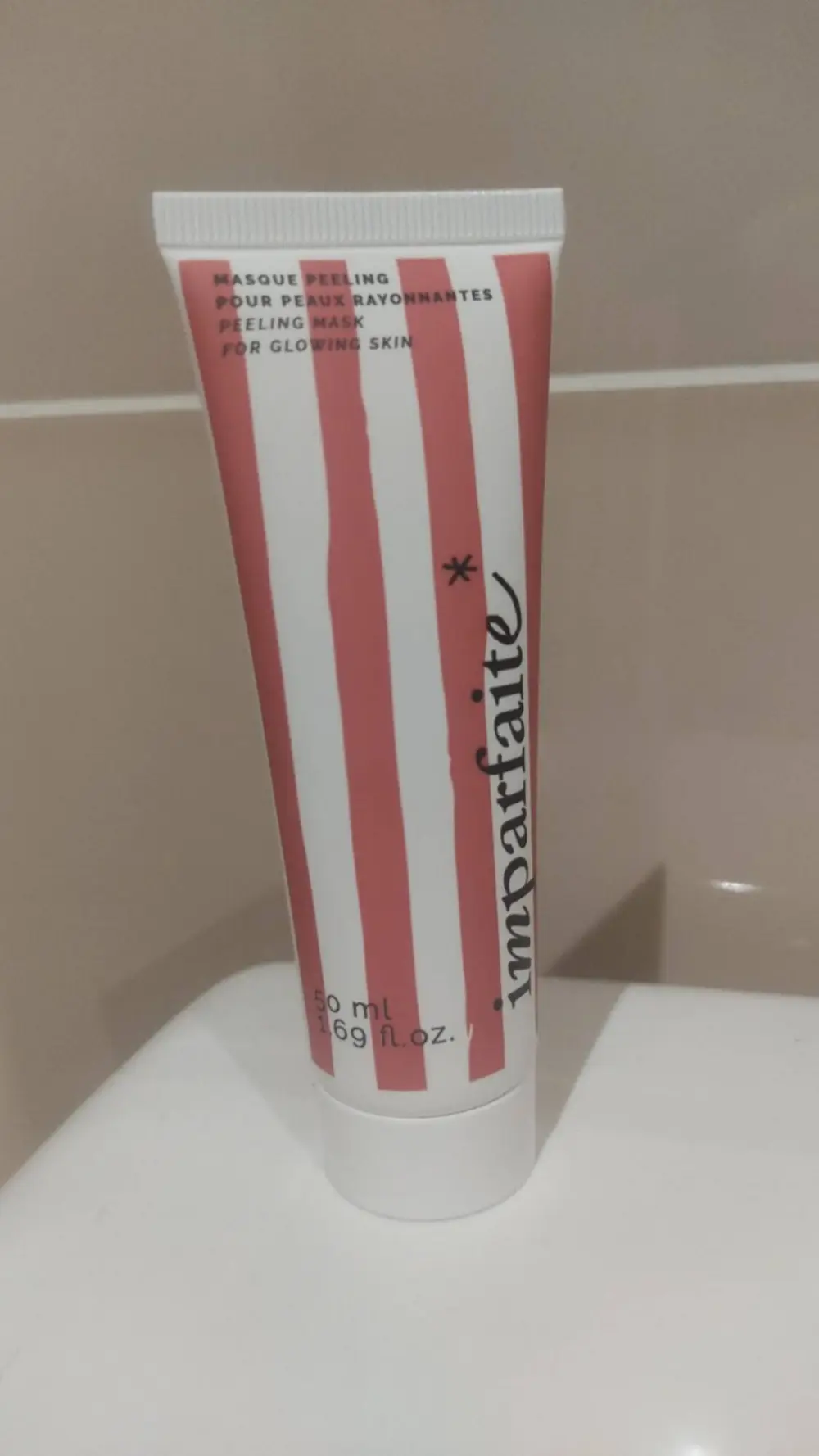 IMPARFAITE - Masque peeling pour peaux rayonnantes