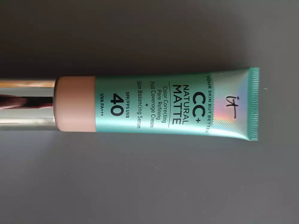 IT COSMETICS - CC+ natural matte SPF40