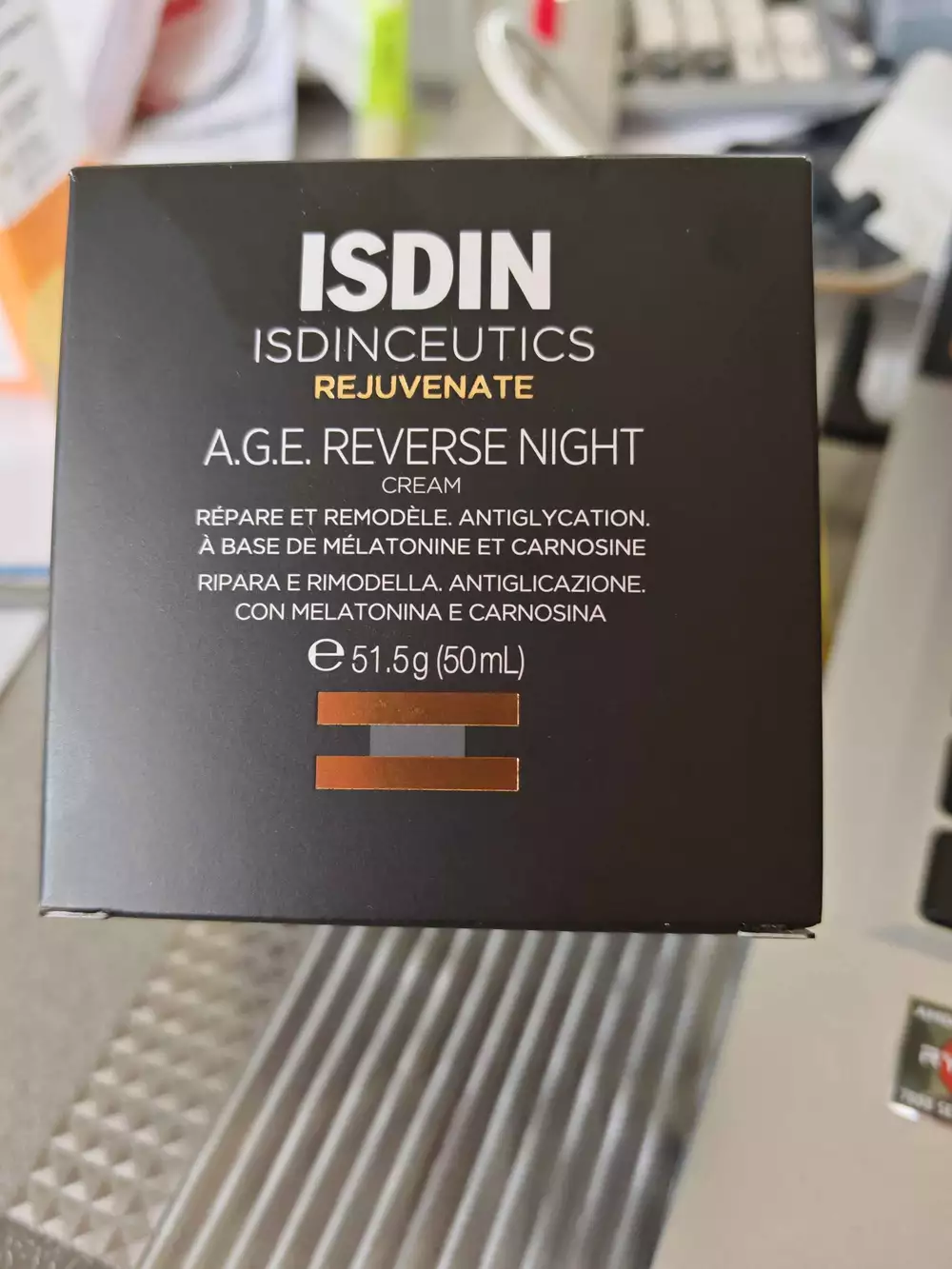 ISDIN - A.G.E. reverse night - Cream