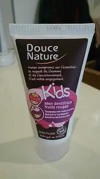 DOUCE NATURE - Kids - Dentifrice fruits rouges sans fluor