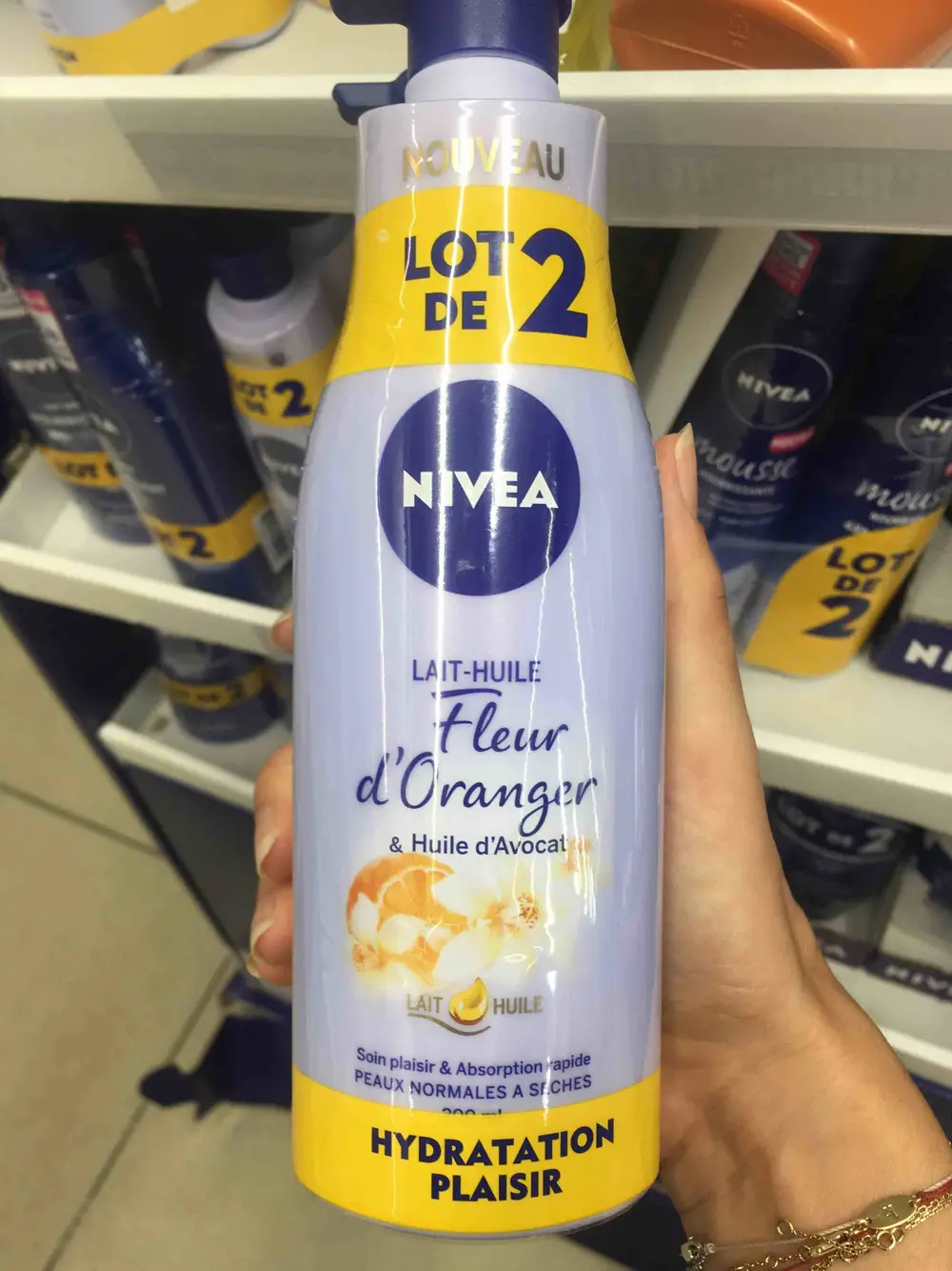 NIVEA - Hydratation plaisir - Lait-huile fleur d'oranger & huile d'avocat
