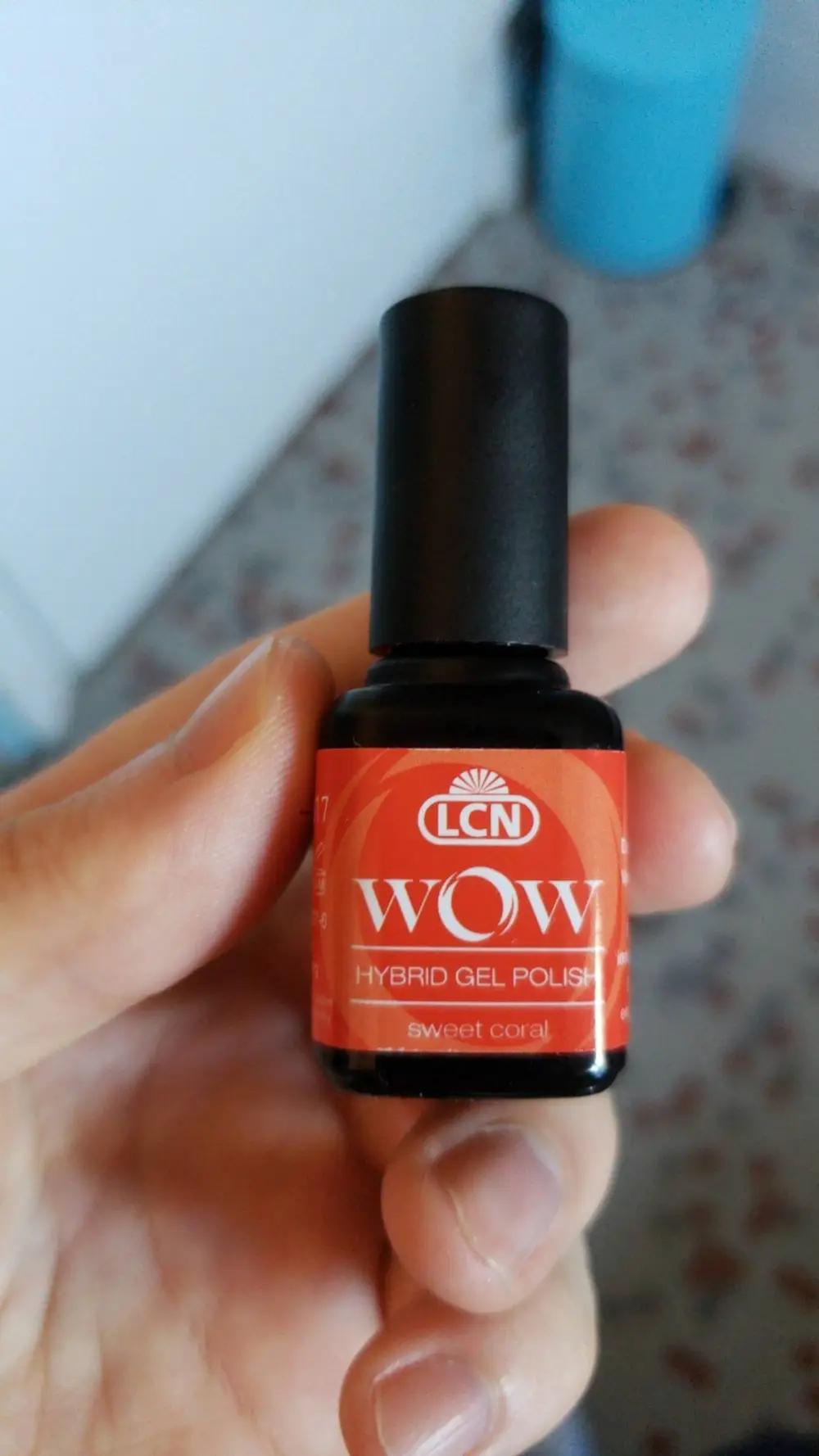 LCN - Wow - Hybrid gel polish sweet coral