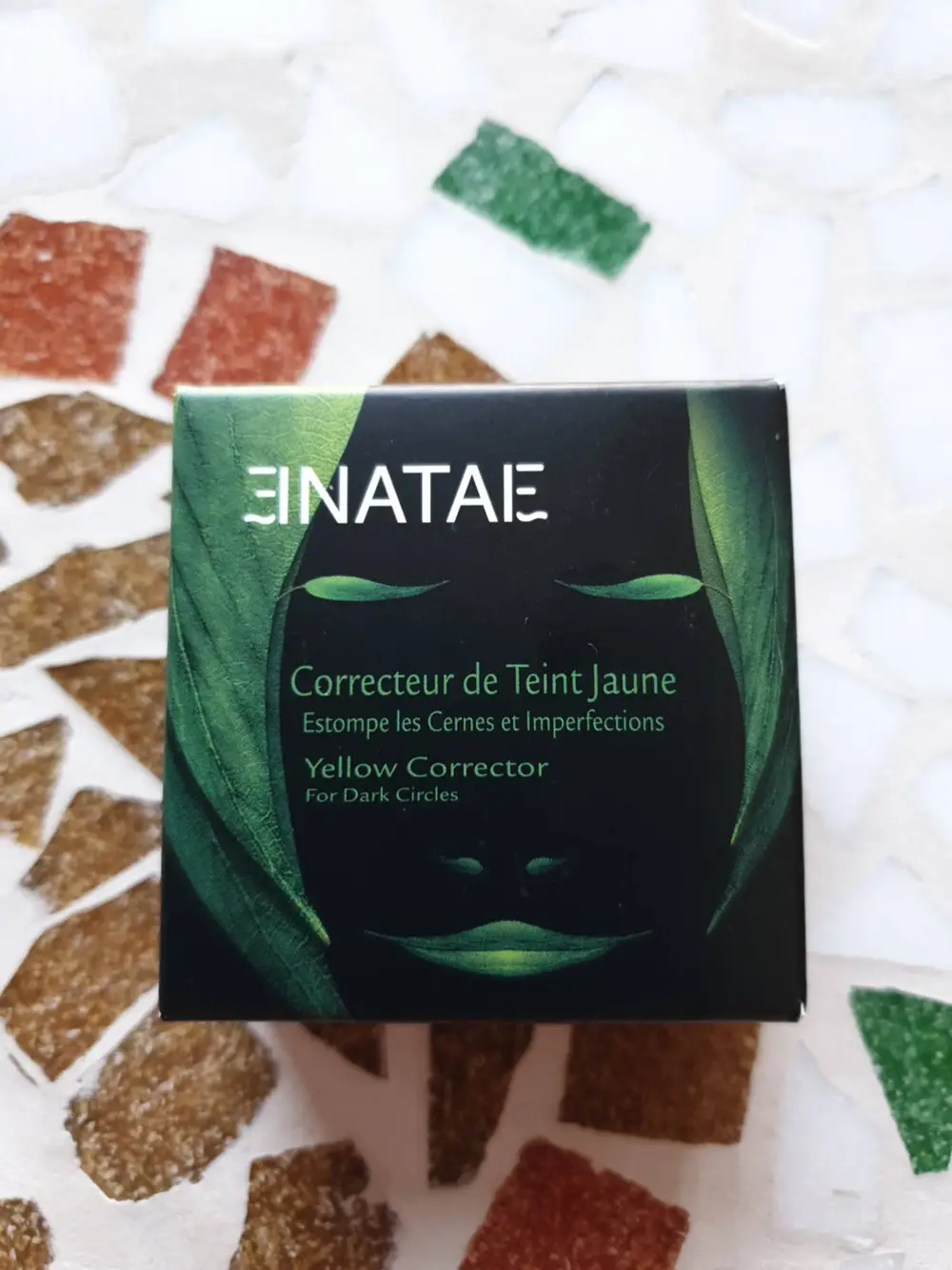 EINATAE - Correcteur de teint jaune 