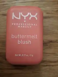 NYX COSMETICS - Buttermelt blush