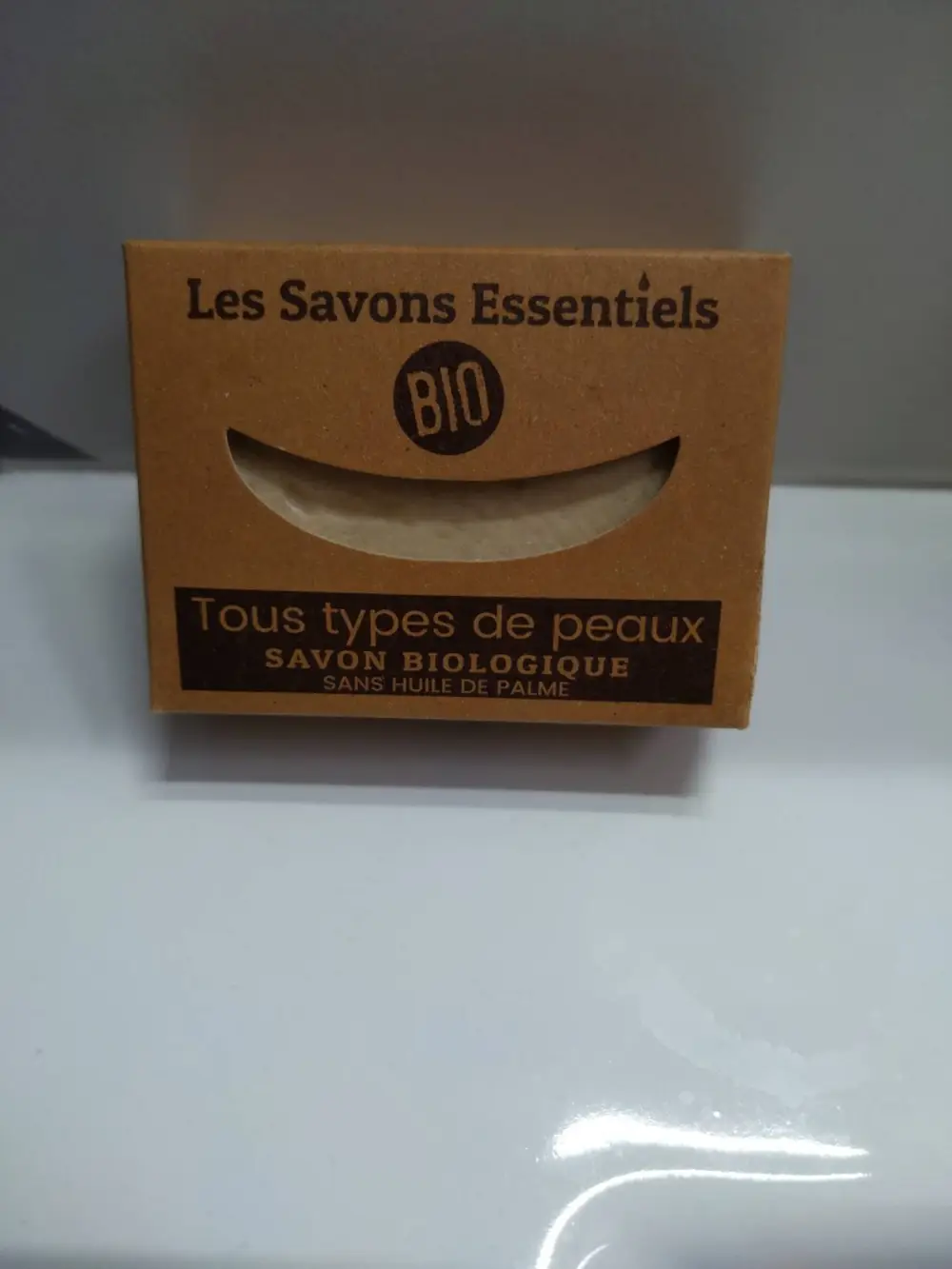 LES SAVONS ESSENTIELS - Savon biologique sans huile de palme Bio