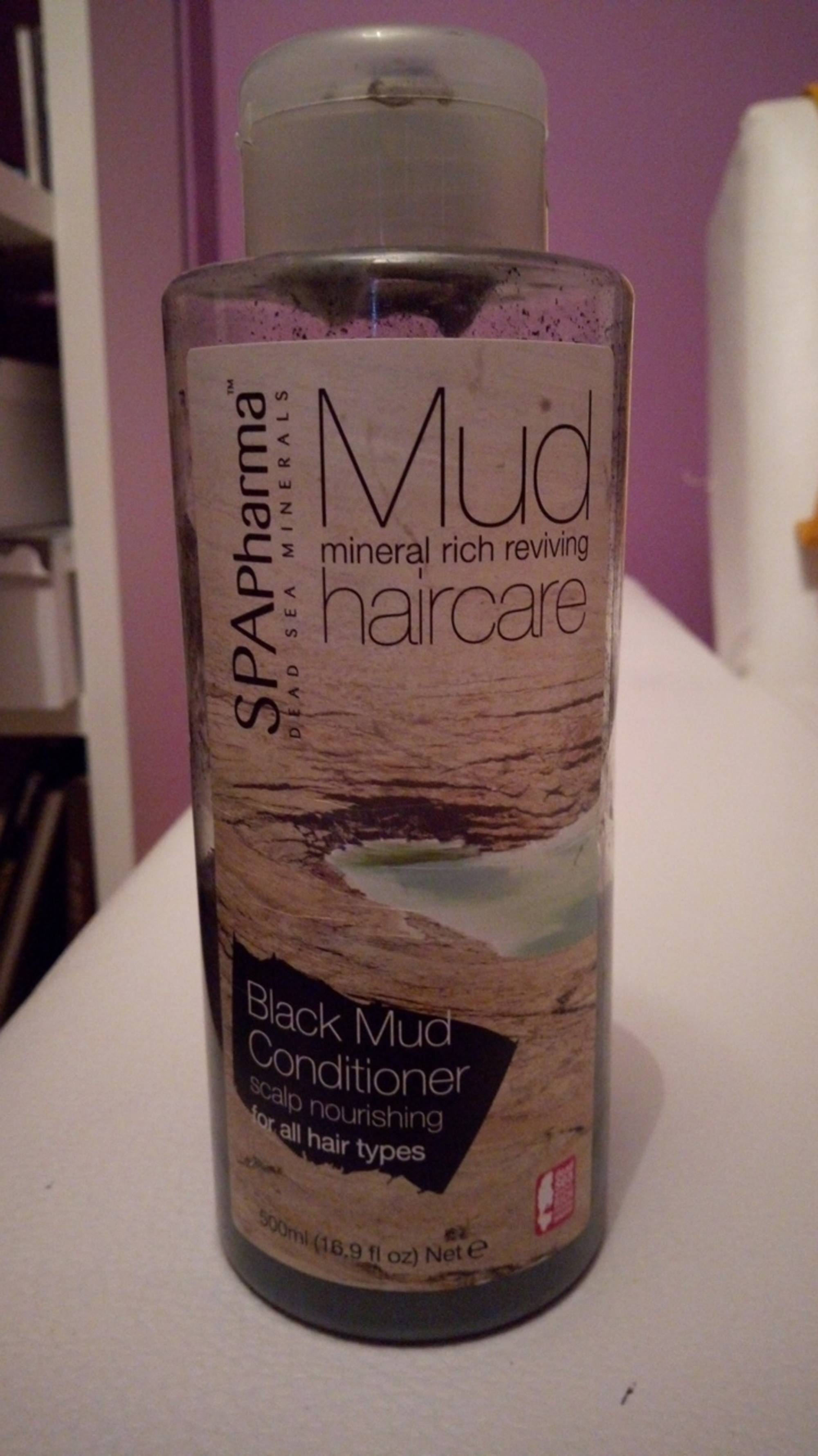 SPA PHARMA - Mud haircare - Black mud conditioner 