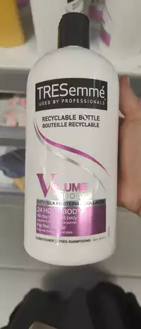 TRESEMMÉ - Volume & body - Après-shampooing