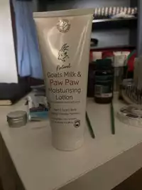 NATURES COMMONSCENTS - Goats milk and Paw Paw - Moisturising lotion