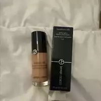 GIORGIO ARMANI - Luminous silk - Fond de teint éclat parfait 5.5