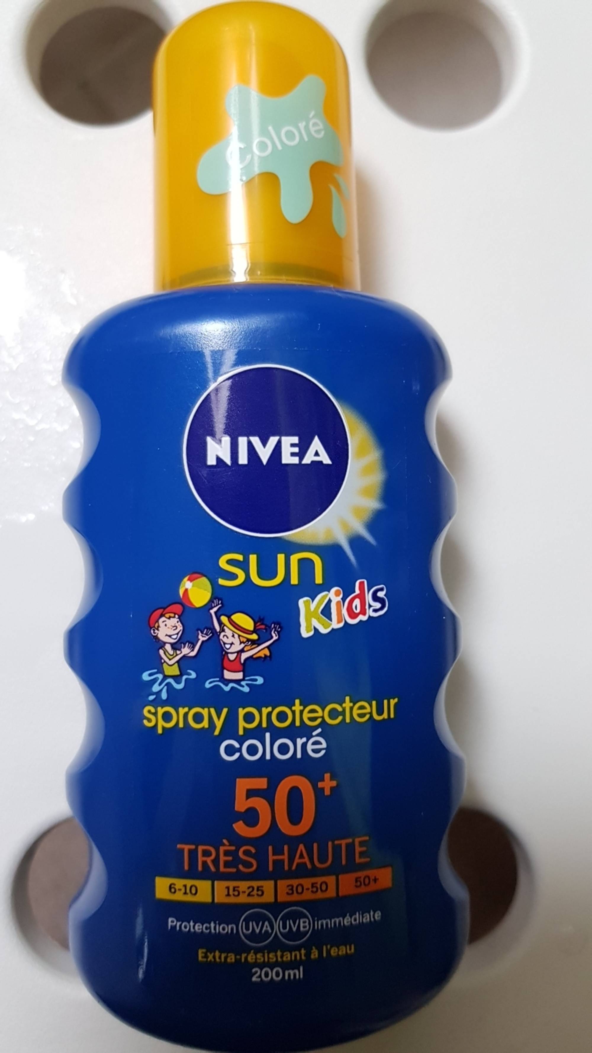 Crèmes solaires enfant - Comparatif Substances toxiques dans les