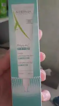 A-DERMA - Phys-AC perfect - Fluide anti-marques