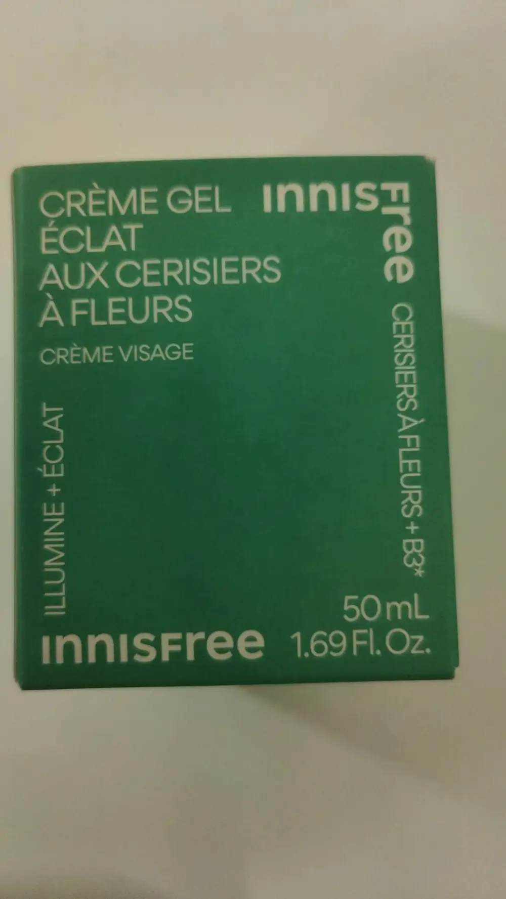 INNISFREE - Crème gel éclat aux cerisiers à fleurs 