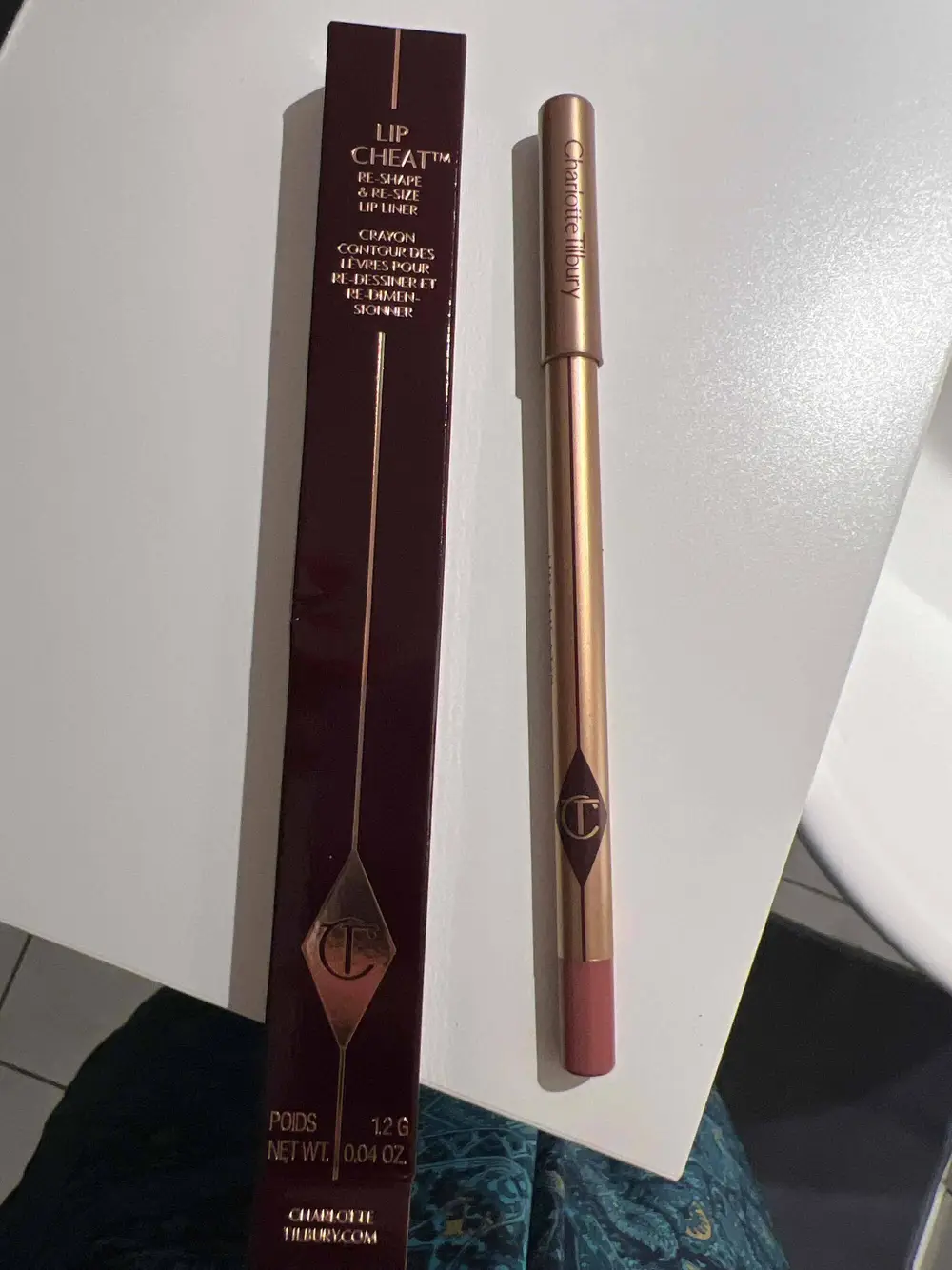 CHARLOTTE TILBURY - Lip cheat - Crayon contour des lèvres