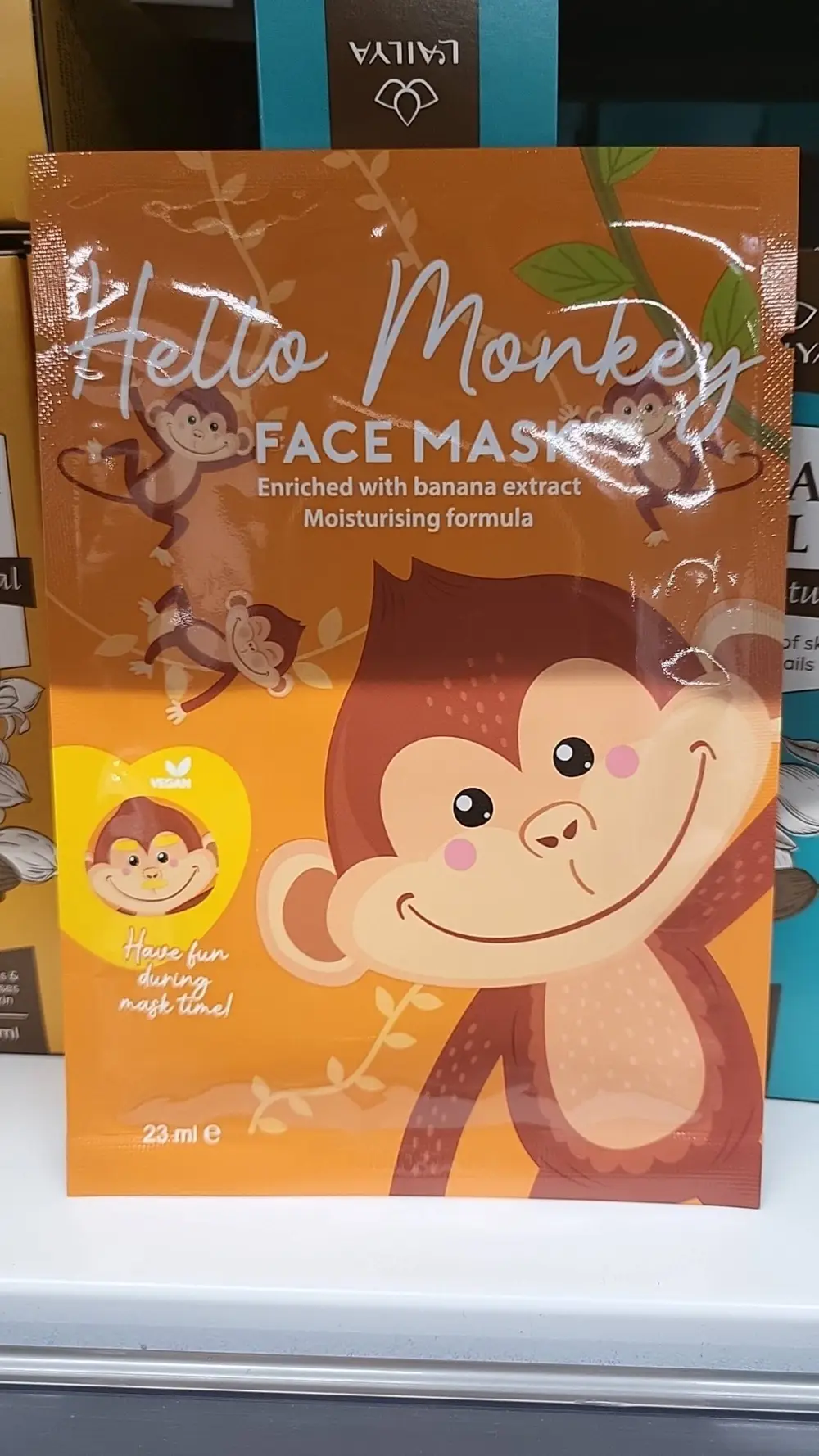 MAXBRANDS MARKETING B.V. - Hello Monkey - Face mask 