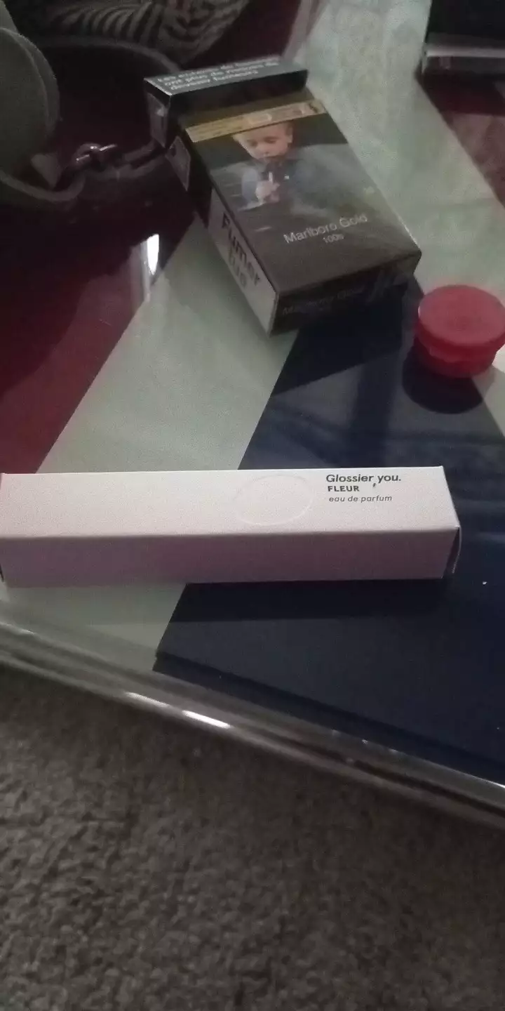 GLOSSIER - Eau de parfum