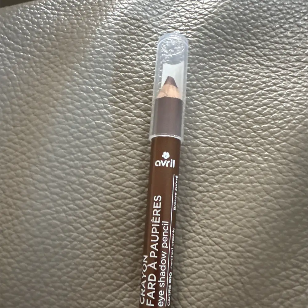 AVRIL - Crayon fard à paupières bronze cuivré