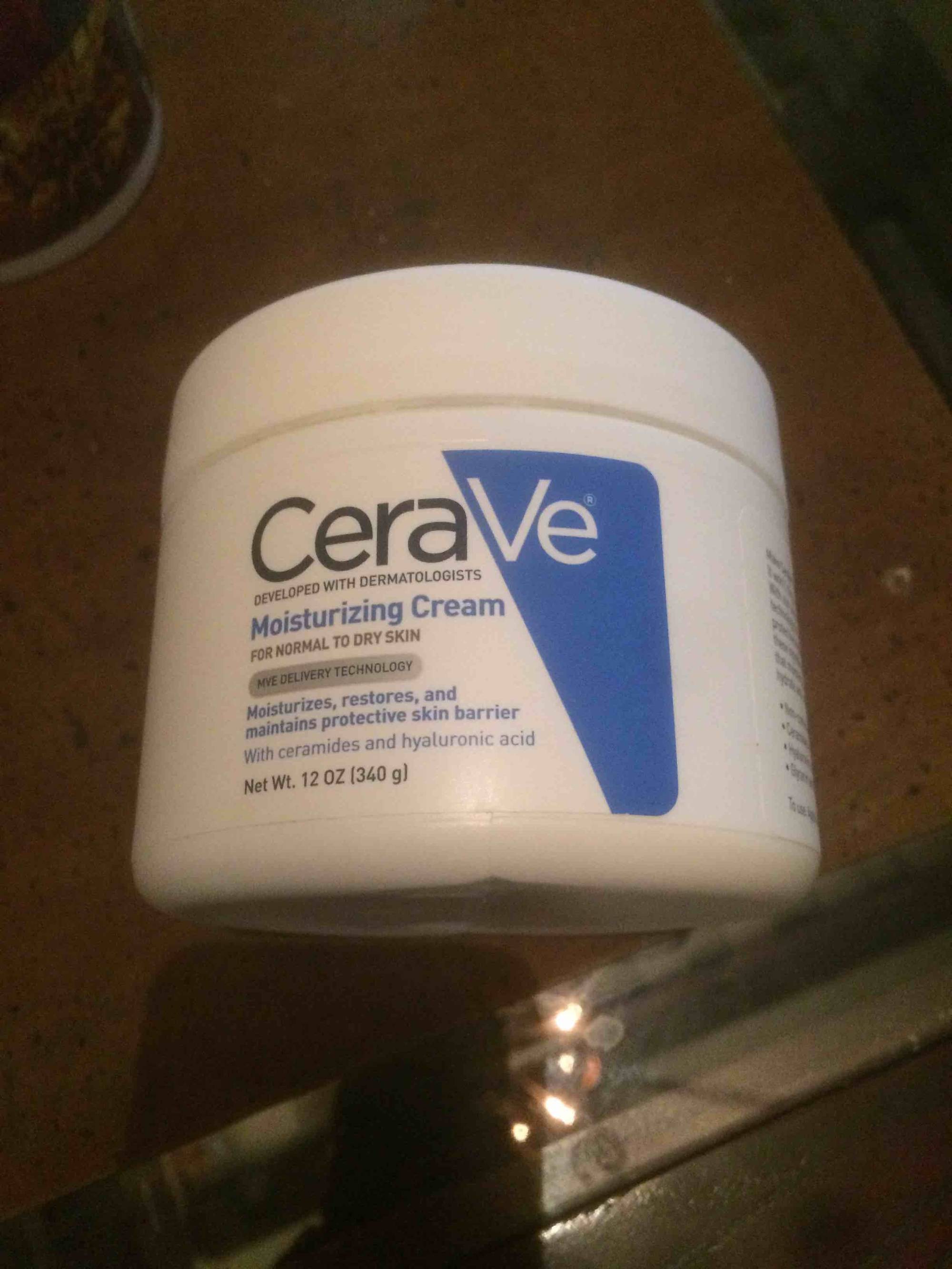 CERAVÉ - Moisturizing cream