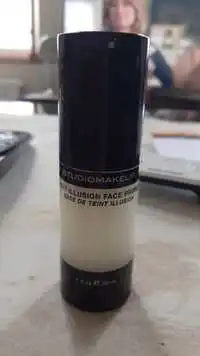 STUDIOMAKEUP - Base de teint illusion