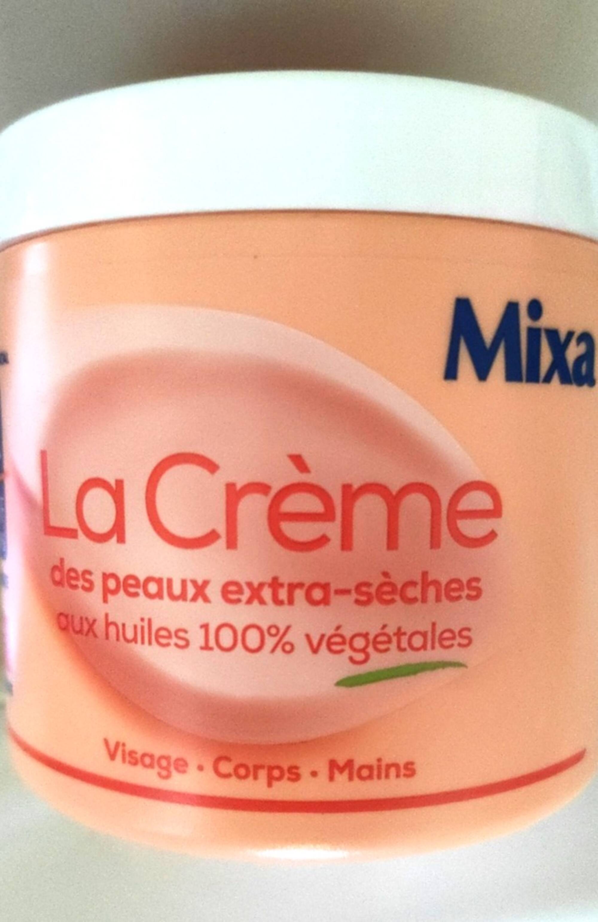 L'avis des consommateurs  Crème fraîche et fondante Mixa - Crème