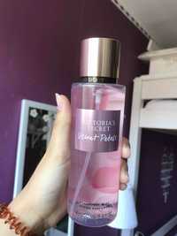 VICTORIA'S SECRET - Velvet petals - Brume parfumée 