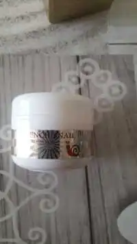 LAIKOU - French snail - Hyaluronic acid, snail essence cream