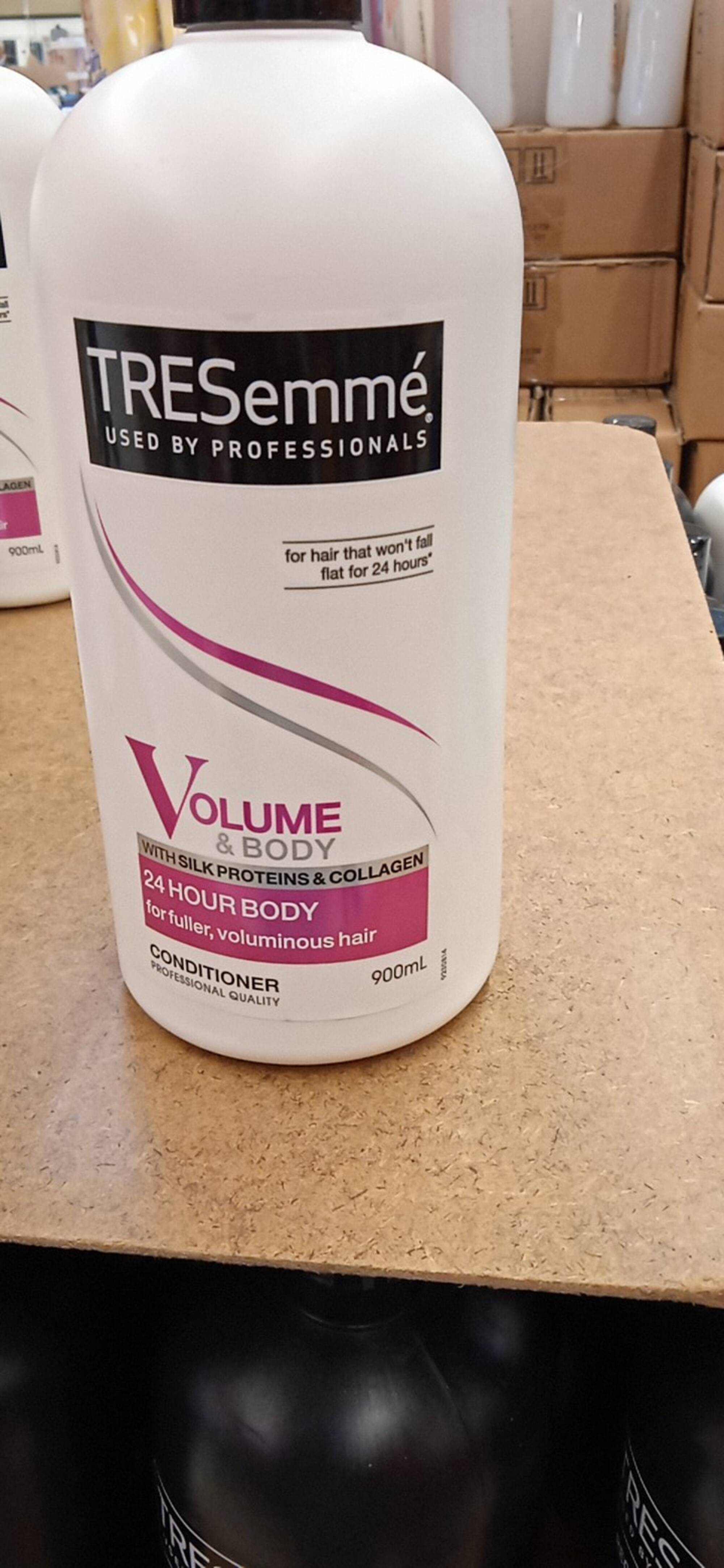 TRESEMMÉ - Volume & body with silk proteins & collagen - Conditioner