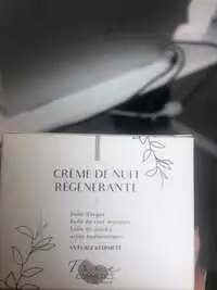 TRUE COSMETICS - Crème de nuit régénérante