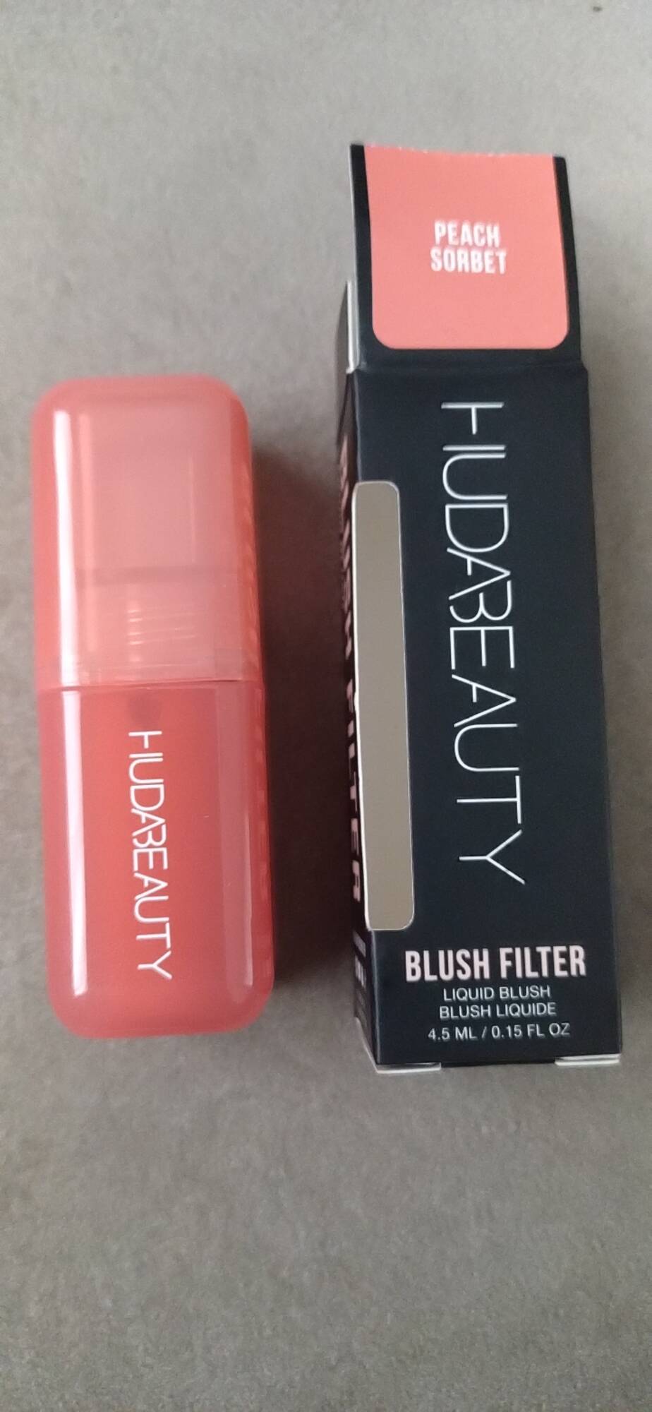 HUDA BEAUTY - Blush liquide filter