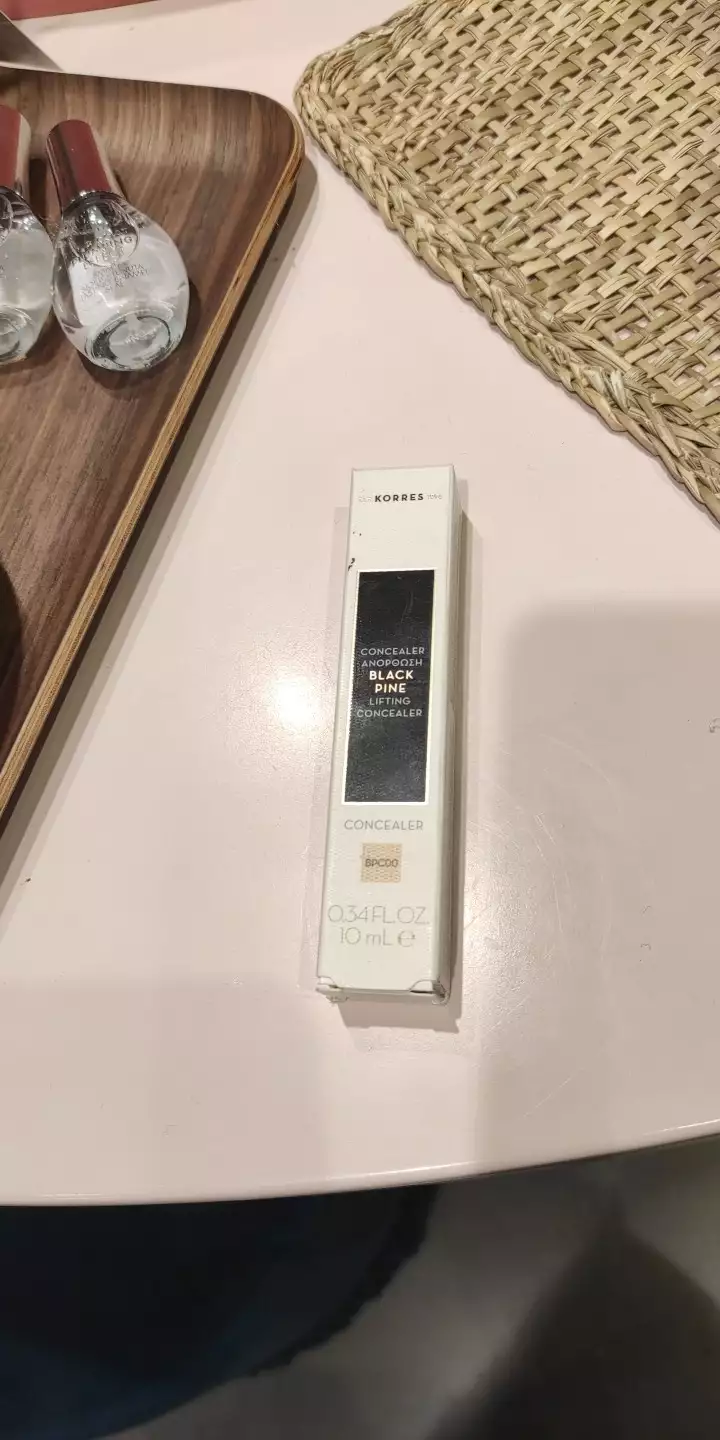 KORRES - Black pine - Lifting concealer 