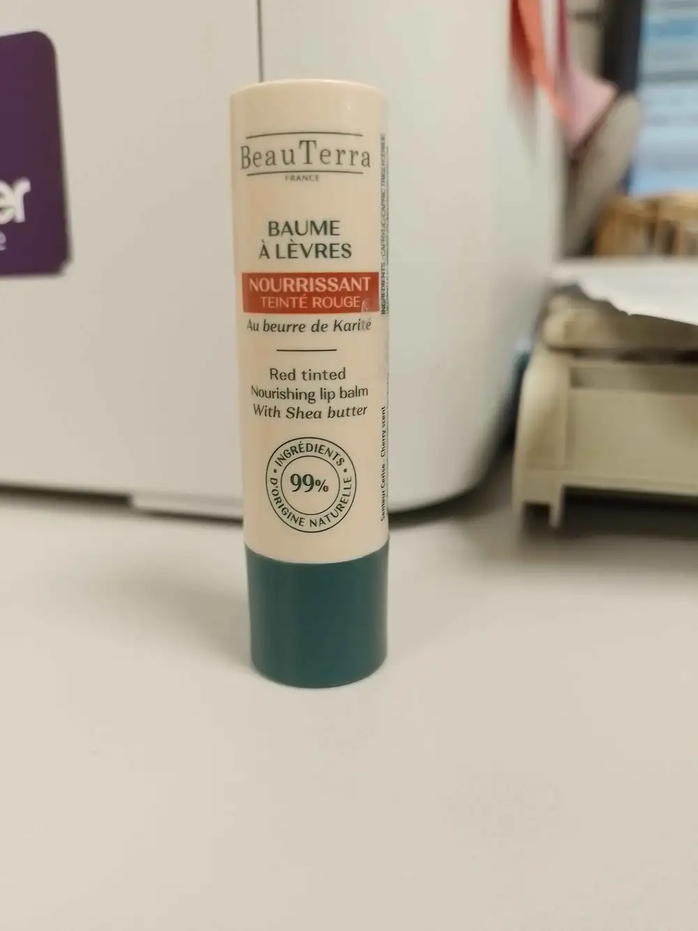 BEAUTERRA - Baume à lèvres nourrissant teinté rouge