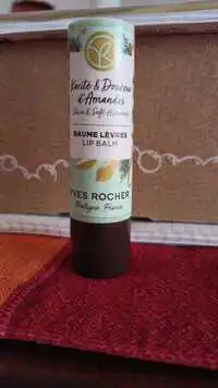 YVES ROCHER - Karité et douceur d'amandes - Baume lèvres