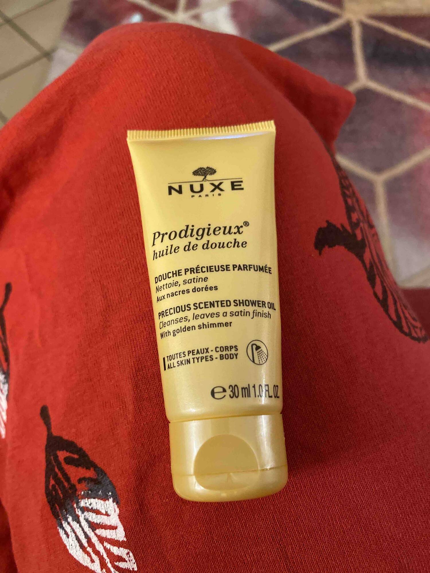 NUXE - Prodigieux - Huile de douche précieuse parfumée