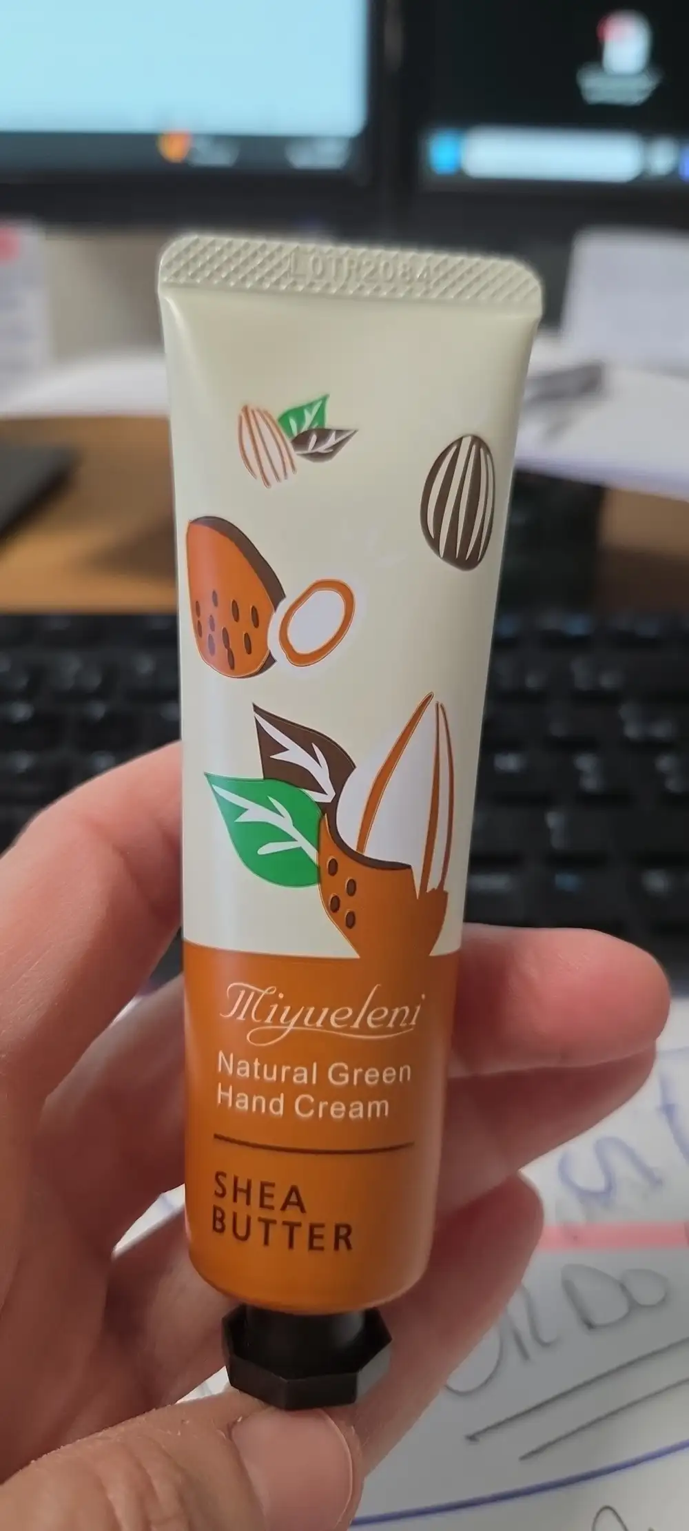 MIYUELENI - Shea butter - Natural green hand cream