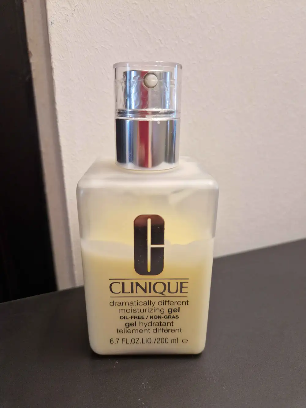 CLINIQUE - Gel hydratant tellement différent
