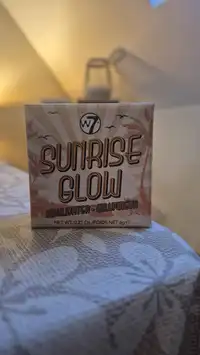 W7 - Sunrise glow - Enlumineur