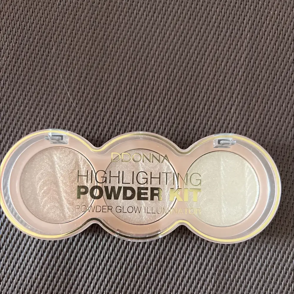 D'DONNA - Powder glow illuminator n° 2