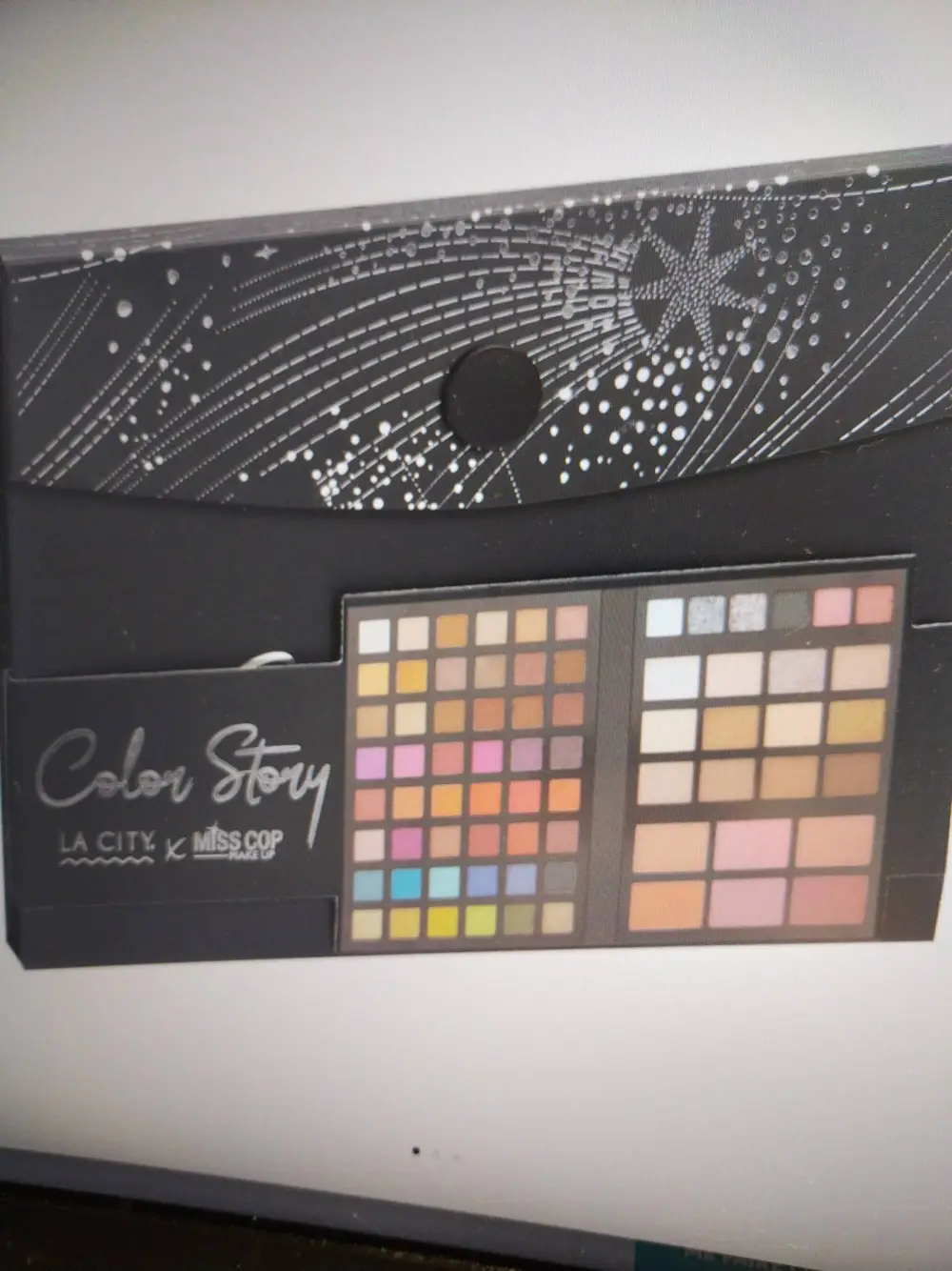 MISS COP - Palette de maquillage complète