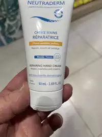 NEUTRADERM - Crème mains réparatrice 