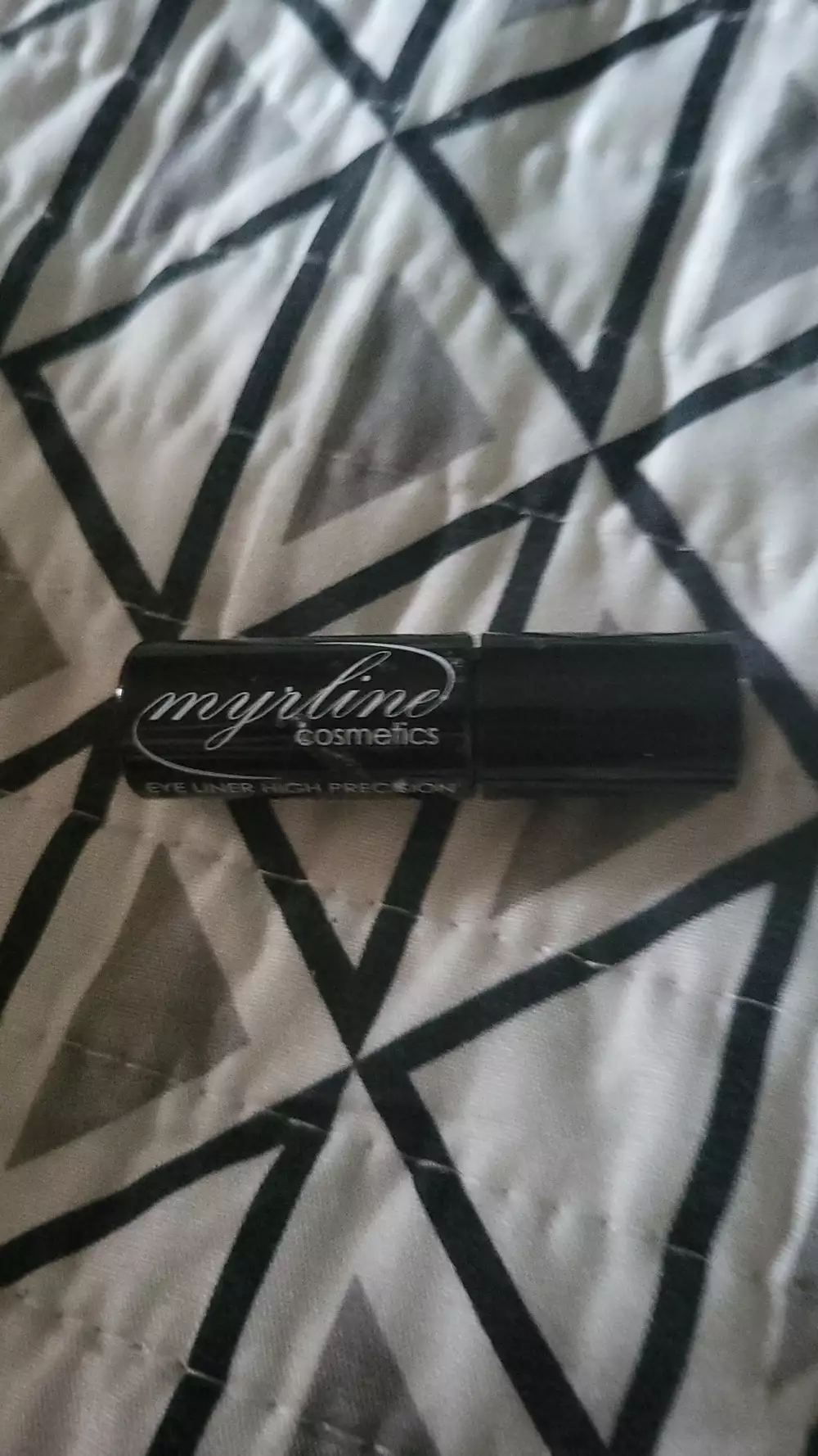 MYRLINE - Eye liner high precision