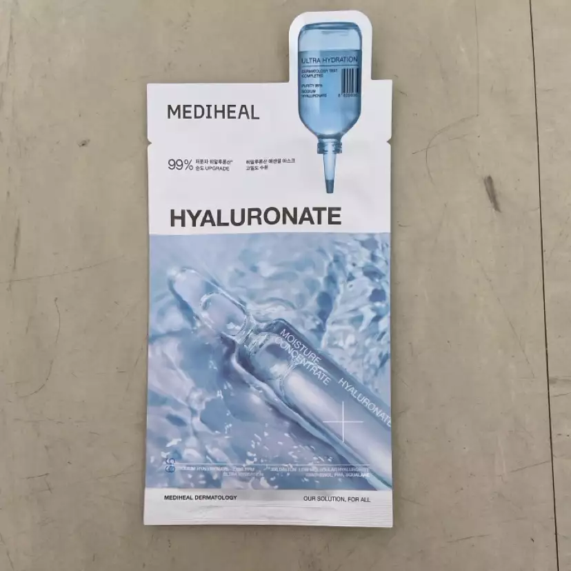 MEDIHEAL - Hyaluronate essential mask