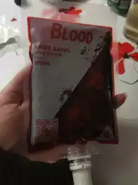 BLOOD - Faux sang