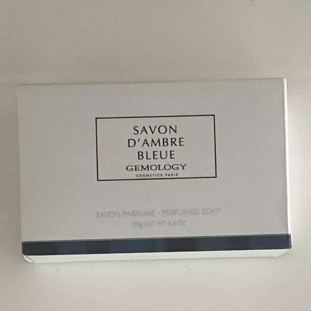GEMOLOGY - Savon d’ambre bleue parfumé