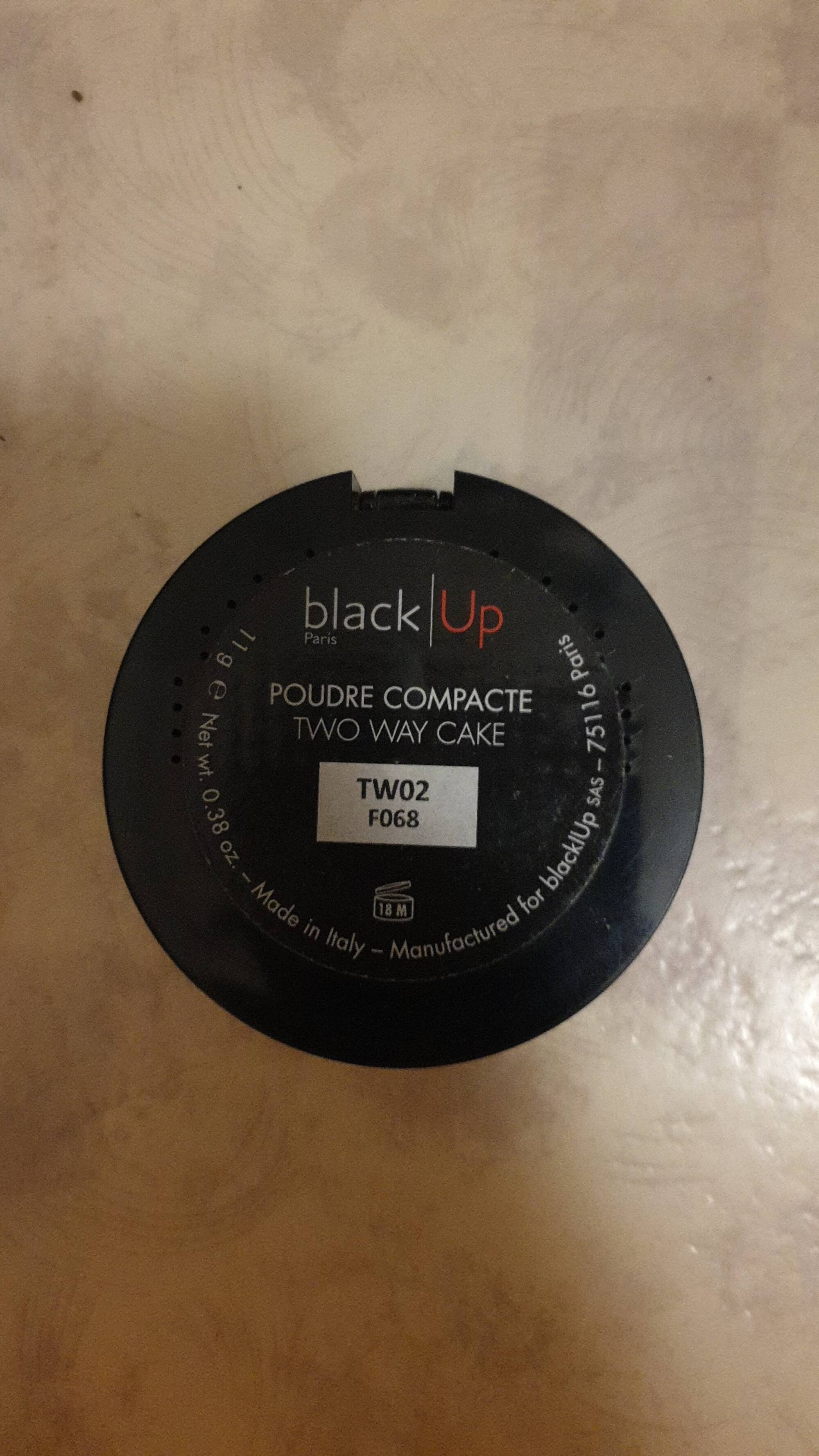 BLACK UP - Poudre compacte