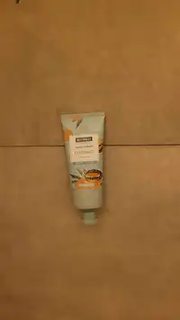 NATURALLY - Hand cream coconut 