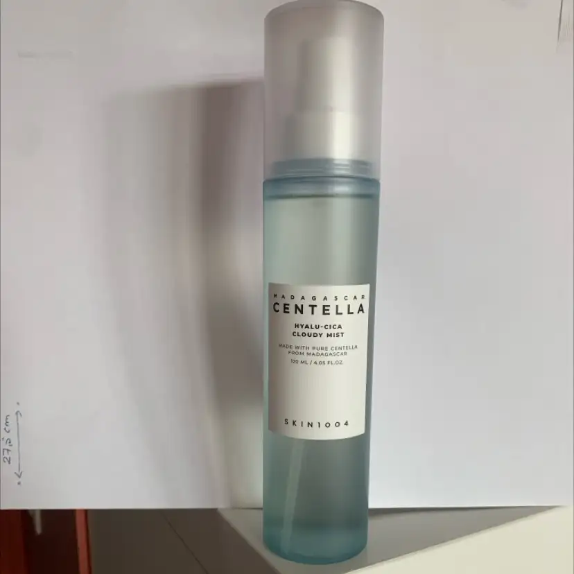 SKIN 1004 - Madagascar centella - Hyalu-cica cloudy mist