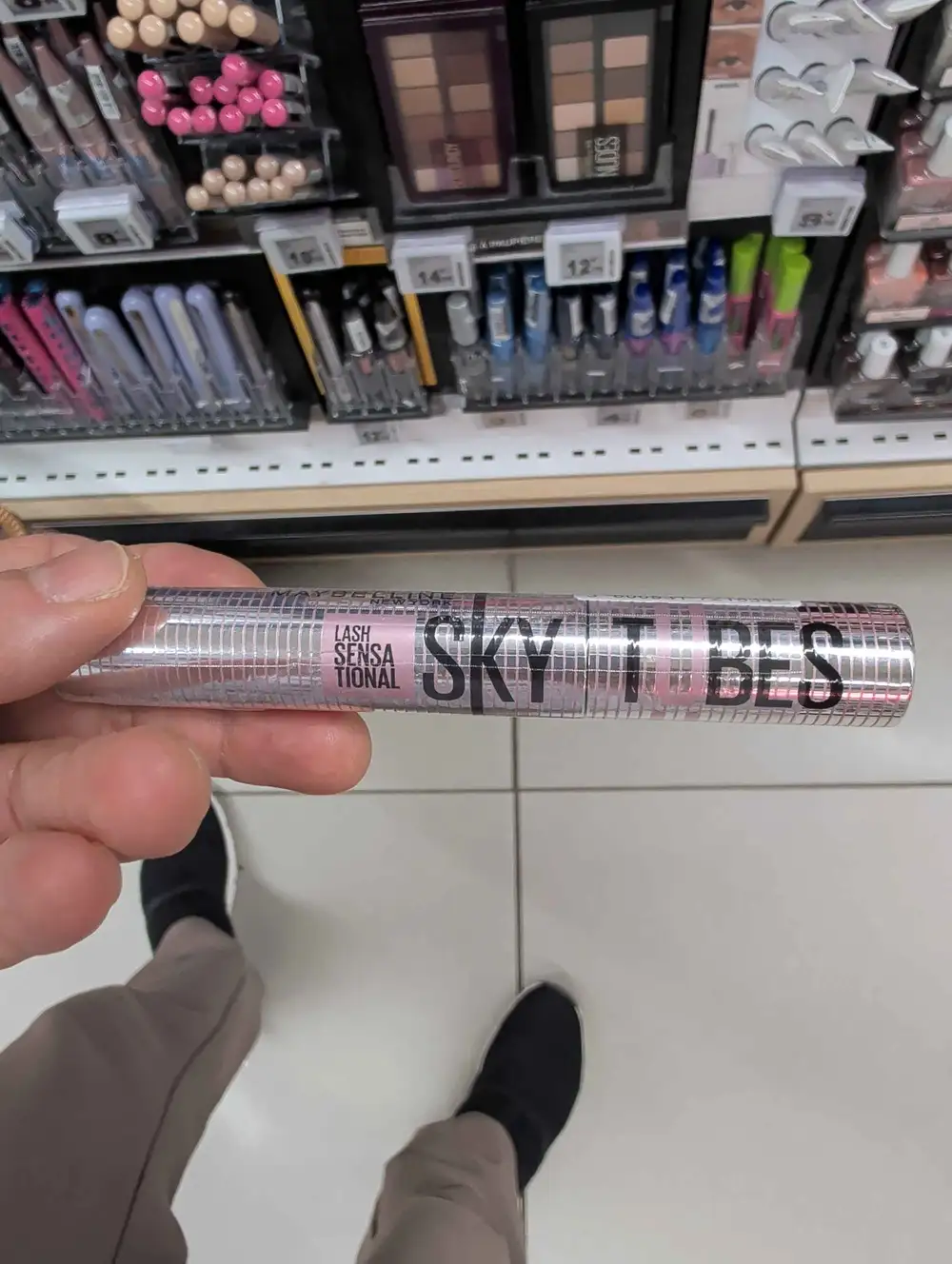 MAYBELLINE - Sky tubes - Lash sensational