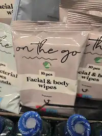 ON THE GO - 10 pcs facial & body wipes